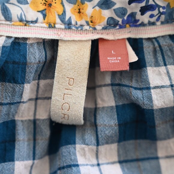 ANTHROPOLOGIE PILCRO Peach Tavi Plaid Button-Down Blouse in Navy LARGE - Picture 9 of 9